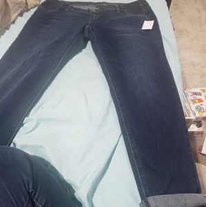 Maternity jeans